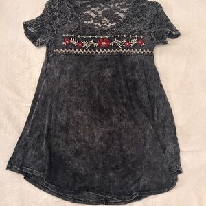 T Party Fashion Black Lace Top